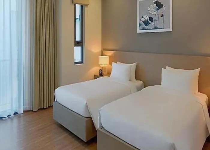 Chuoi Lotus 5 Ngu Gan Bien Villa Ha Long